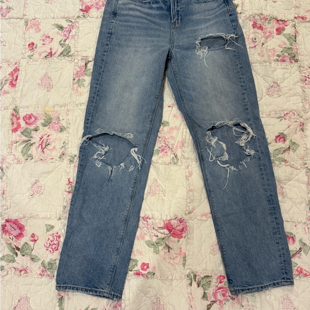 American Eagle Outfitters Light Blue Distressed Women's Jeans
